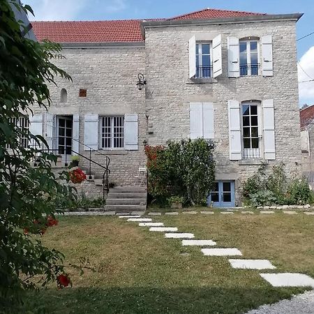 Chambre d'hôtes Esprit de Famille Landreville Exterior foto